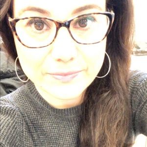 Meet your Posher, Cara